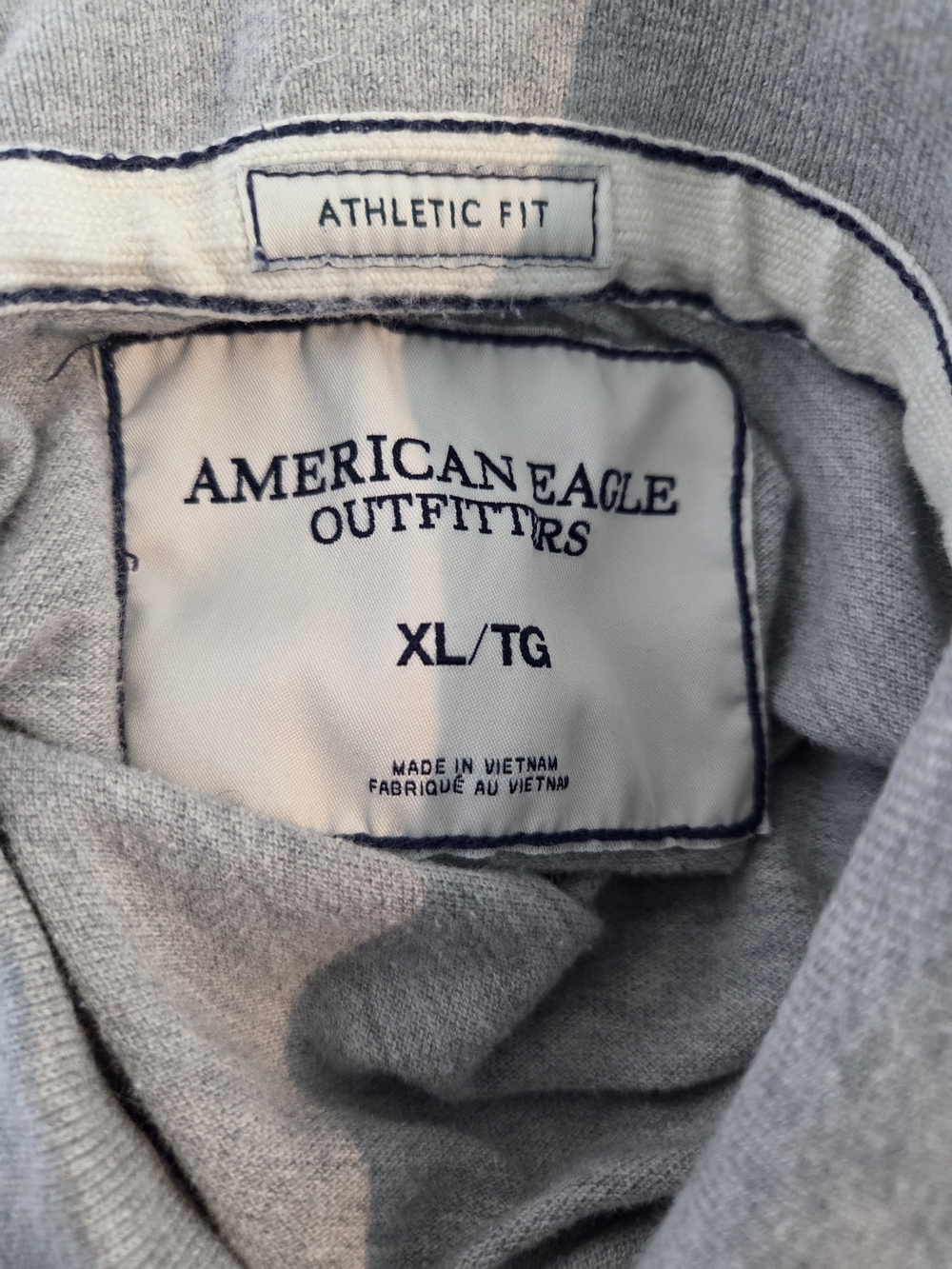 American Eagle Outfitters Light Gray Polo with Embroidered Chest Detail - Picture 6 of 7